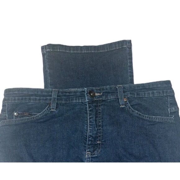 Lee Women's Size 16 Petite Mid-rise Bootcut Jeans 36x27 - Picture 2 of 6